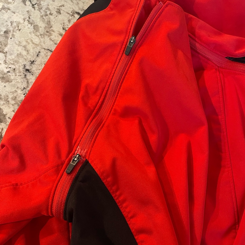Bontrager winter cycling jacket - Picture 2 of 3
